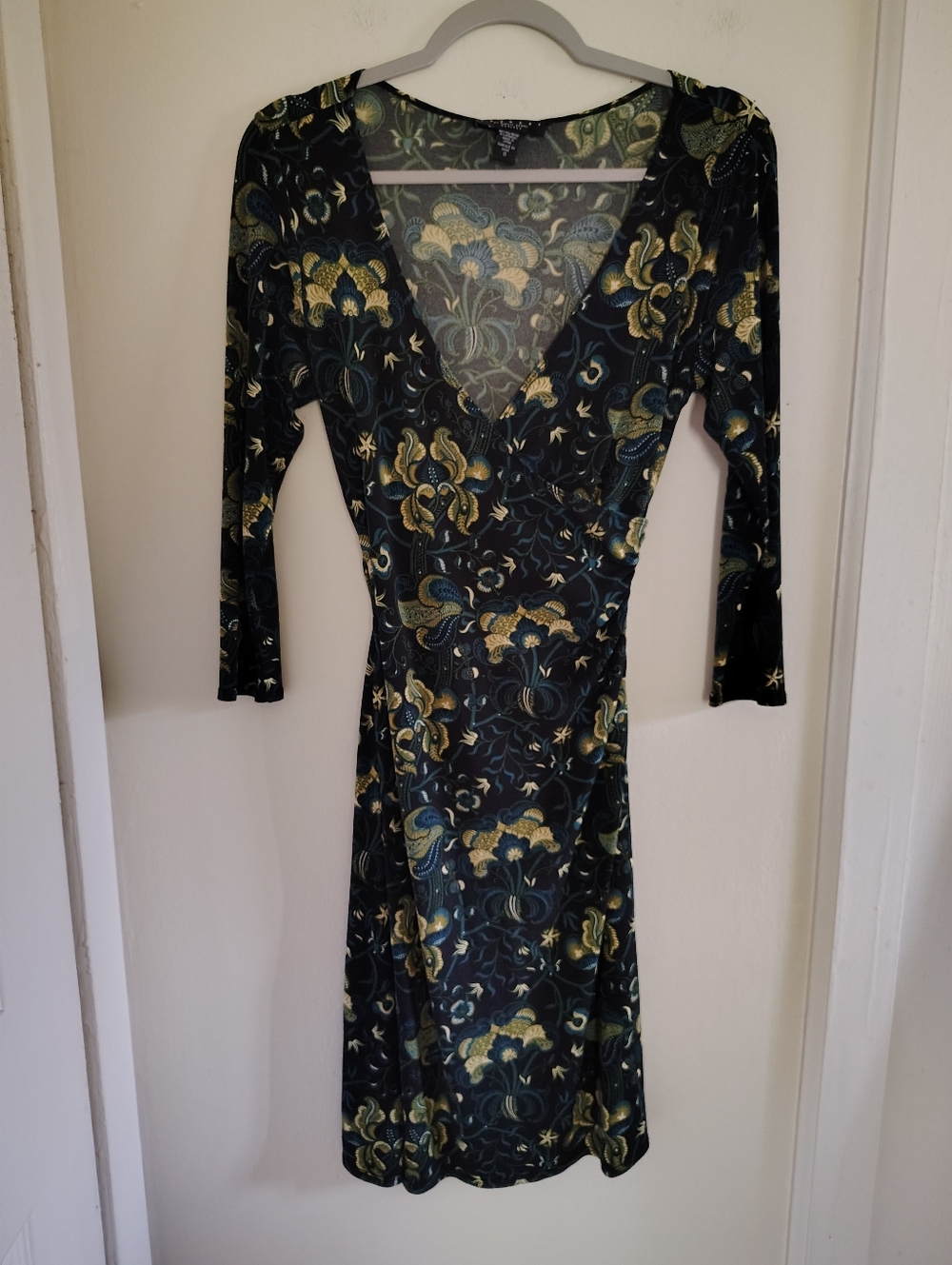 Laundry Black Floral Wrap Dress 0 XS Y2K Whimsigoth Deep V Slinky Stretch Midi